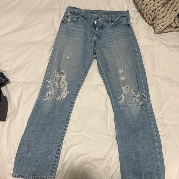 Levi's Light Blue Straight Leg Jeans - Picture 1 of 2
